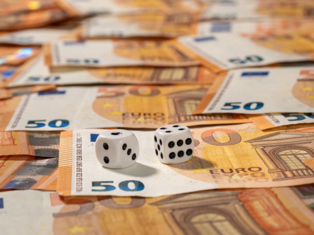 Live Sic Bo table with dice and payout display